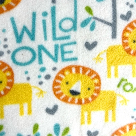 Handmade Baby Blanket 2-Ply Fleece Crochet Edging Lion Toddler Stroller Lovey - Picture 4 of 4